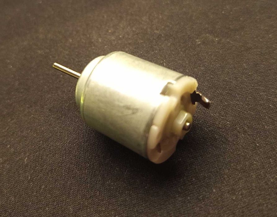 Silniczki elektryczne na napięcie stałe 1.5 - 18V