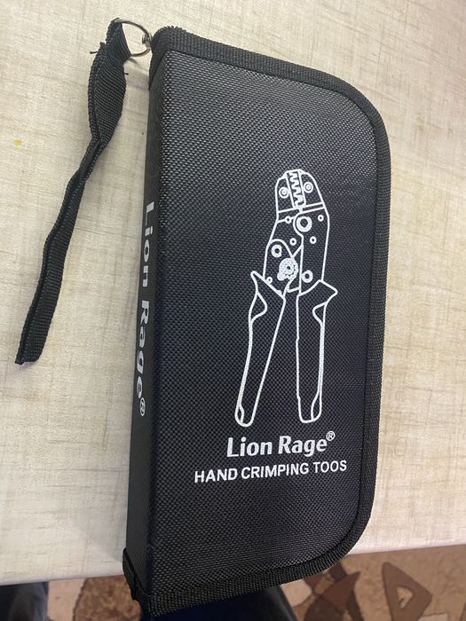 Кримпер Lion Rage сумка для хранения 7 матриц .