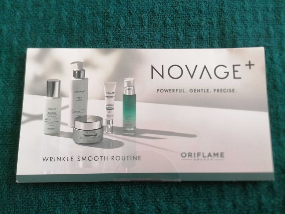 Zestaw próbny Novage+ Wrinkle Smooth Oriflame.