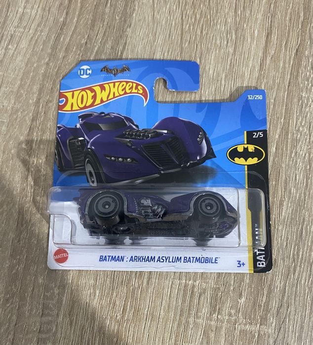Hot Wheels Batman Arkham Asylum Batmobile