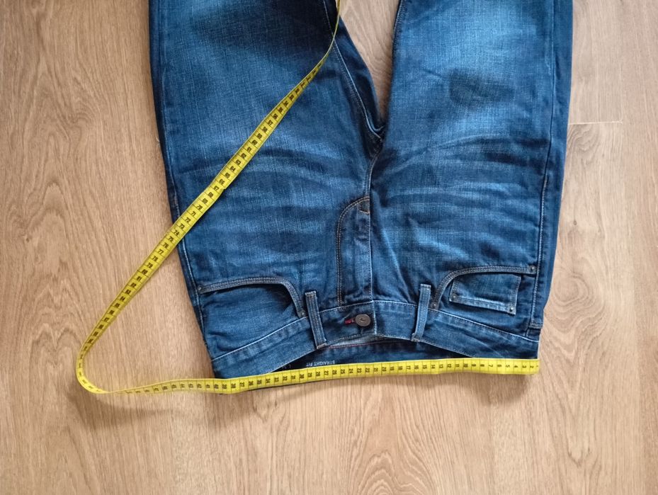 Spodnie męskie dżinsy Tommy Hilfiger rozmiar 30/34 stan bardzo dobry