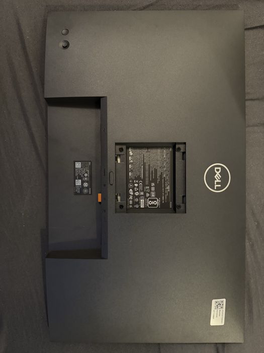 Monitor Dell P2722HE – 27” IPS USB-C – Stan jak nowy