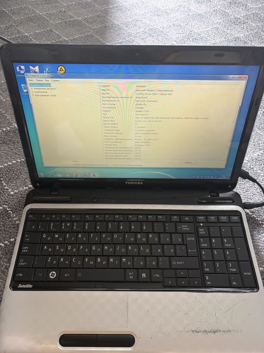 Ноутбук Toshiba Satellite L750D-112, 15.6”, AMD A6, 4 ГБ RAM, 640 ГБ HDD