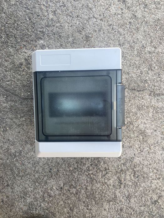 Quadro elétrico estanque interior/exterior de 6 módulos