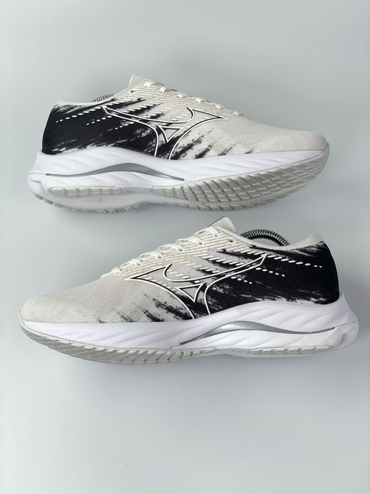 Кросівки MIZUNO Wave Rider 26 Оригінал