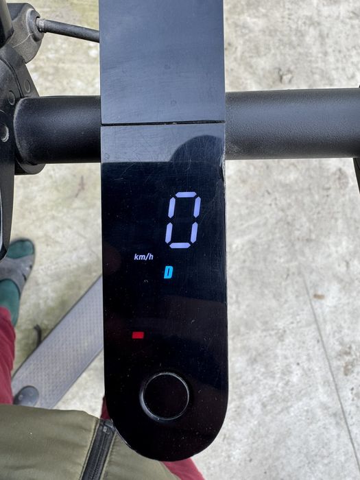 Електросамокат Xiaomi