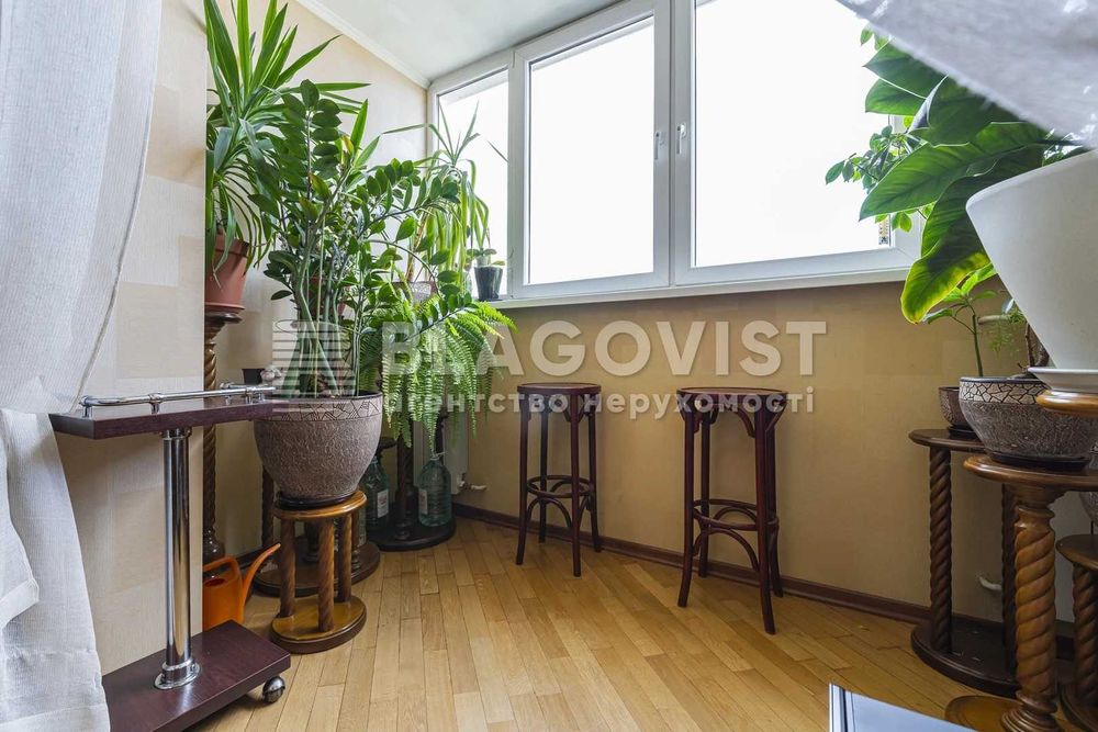 Без %Продаж 5-кім квартири на  вулиці Харківське шосе 56,