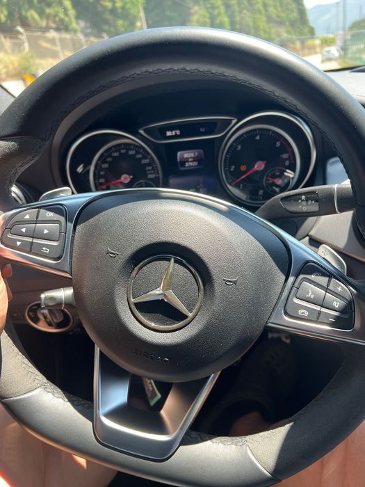 Carrinha Mercedes