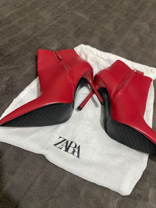 Botina de senhora Zara