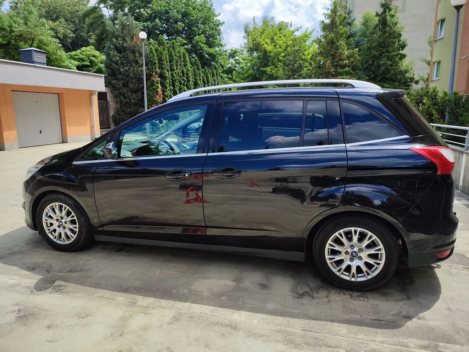 Ford Grand C-MAX Rodzinne auto z niskim przebiegiem od osoby prywatnej