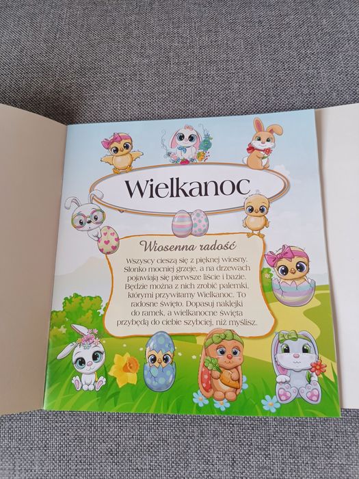 Książeczki dla dzieci z naklejkami, nowe, 2 sztuki
