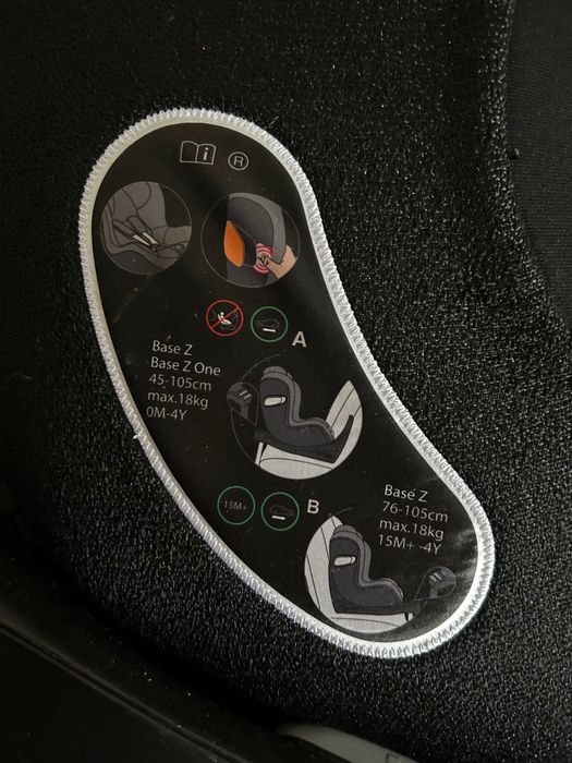 Cadeirinha para carro Cybex Sirona iSize com base para isofix