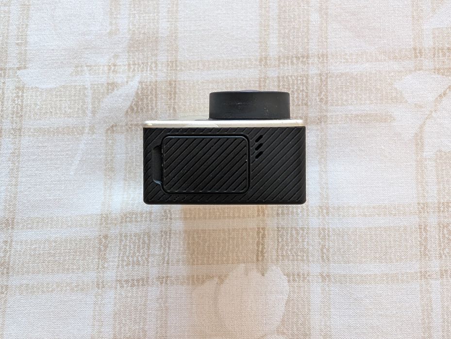 GoPro Hero 4 Black + Acessórios (como novo)