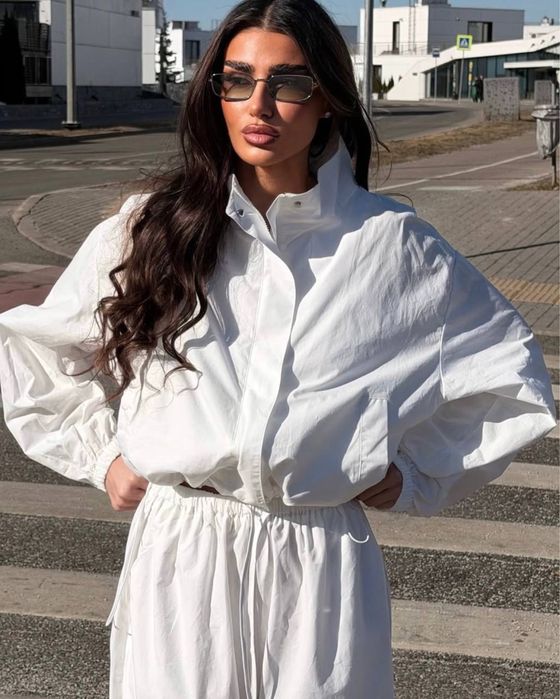 Трендовий костюм з жатої плащівки