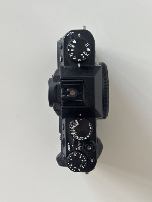 Fujifilm X-T30 + grip + 2 baterie