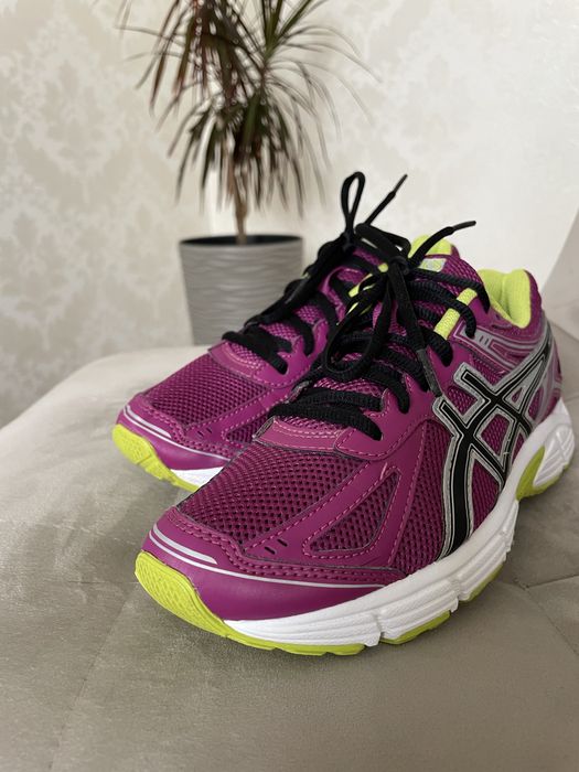 Кросівки Asics Patriot 7