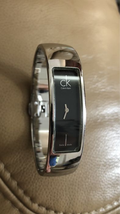 Swiss made Calvin Klein годинник жіночий