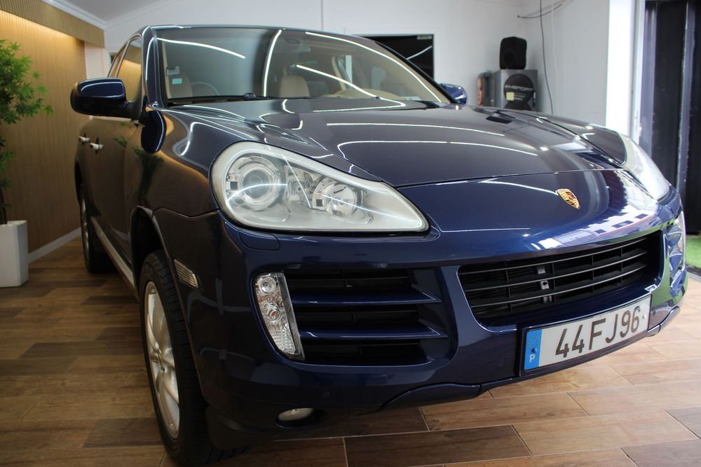 Porsche Cayenne Tiptronic