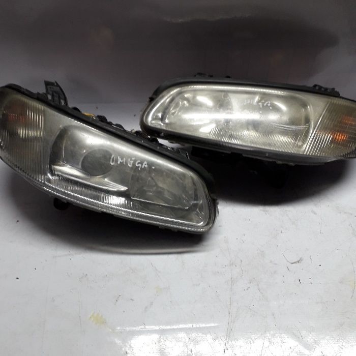 Farol farolins espelho Opel Omega B