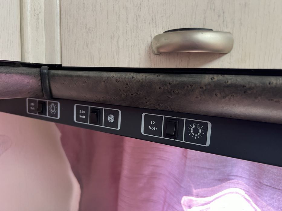 Продам кемпінг Hobby 420