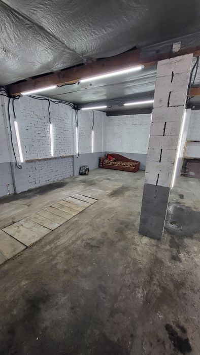 Гаражи, бокси СТО