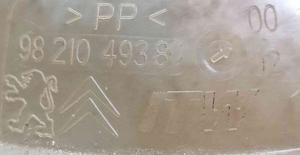 Reservatório / Depósito da Água / Líquido de Refrigeração 9821049380 - PEUGEOT EXPERT