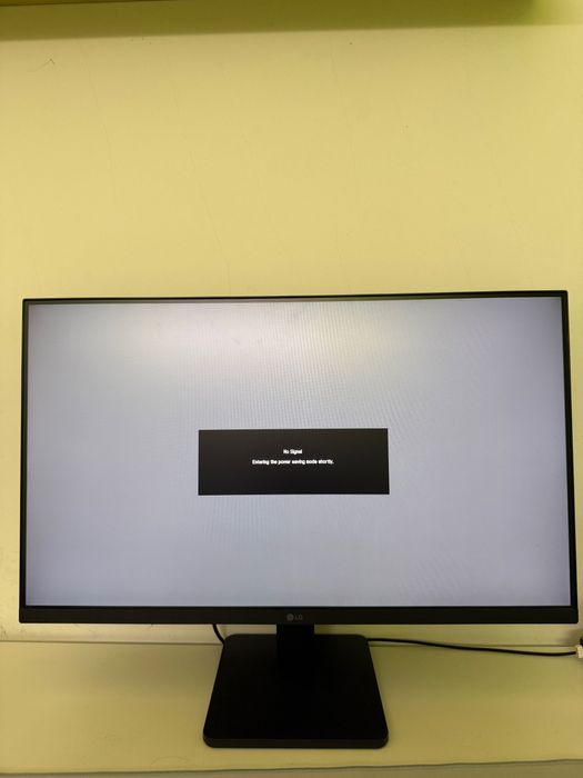 Monitor LG 27MR400
