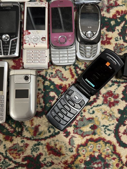 Лот Мобільних телефонів з Власної Колекції ціна за все!