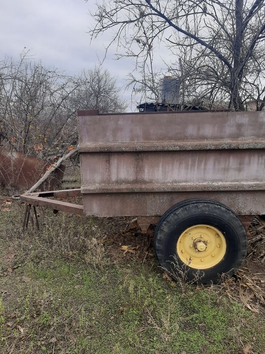 Трактор плуг прицеп