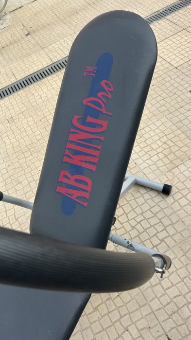 Banco de musculação, ginástica e abdominais