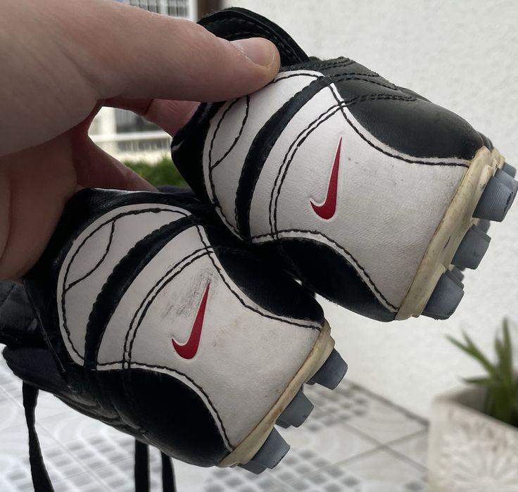 Chuteiras Clássicas Nike