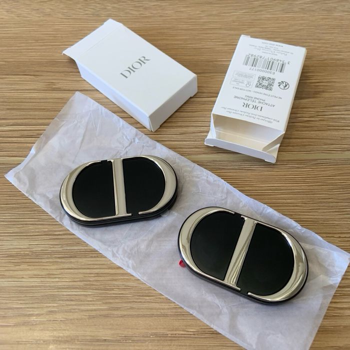 Дзеркало-тримач для телефону Dior