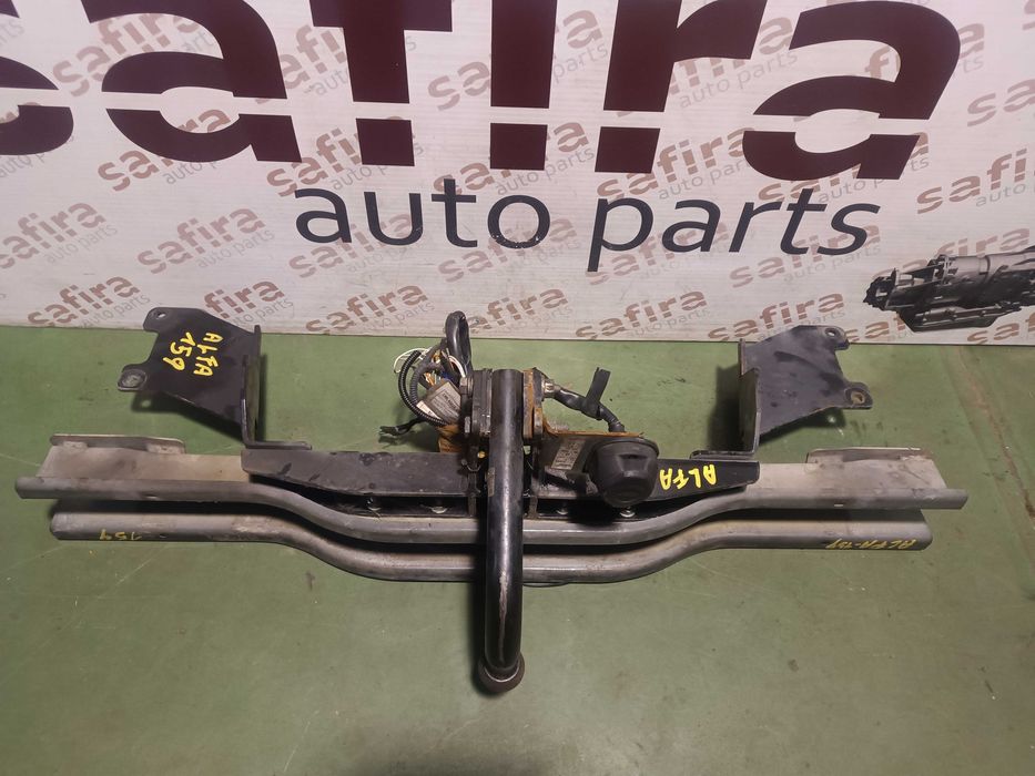 Engate / Bola de Reboque ALFA ROMEO 159