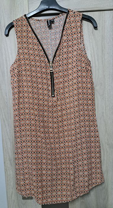 Sukienka rozmiar L
