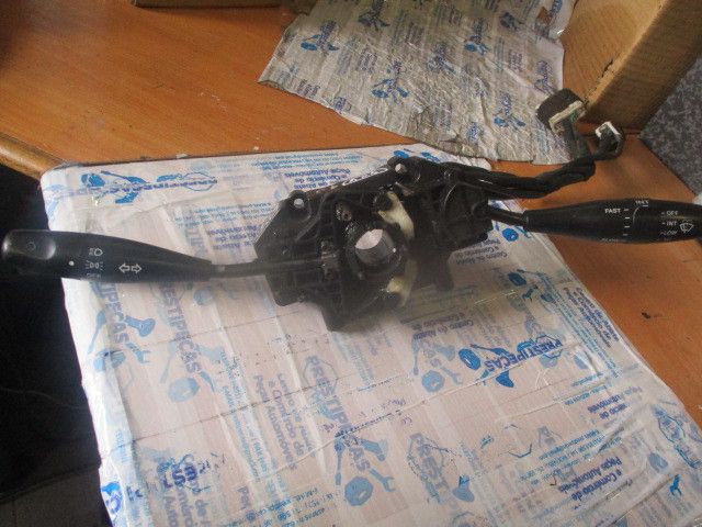 Conjunto / manetes de luzes e limpa vidros HYUNDAI Accent I (X3)