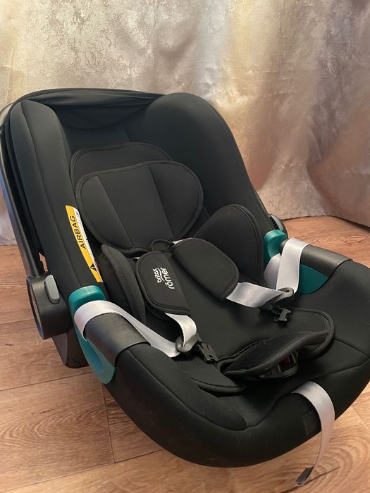 Автокрісло для новонароджених