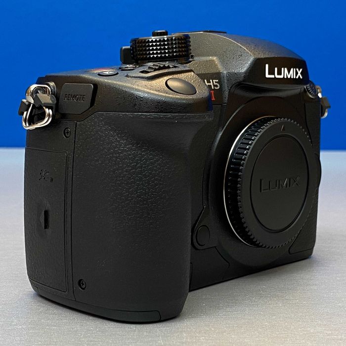 Panasonic Lumix DC-GH5 II (Corpo) - 20.3MP | NOVA | 3 ANOS DE GARANTIA