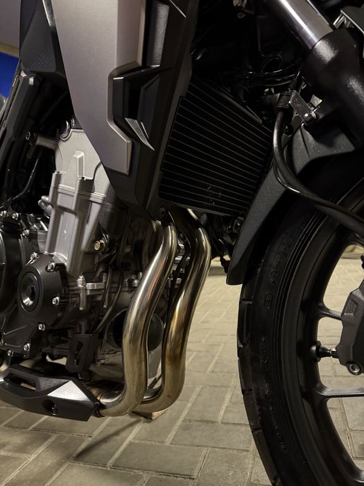 Японский мотоцикл Honda CB400X ABS