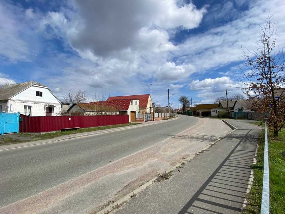 Продаж ділянки 25сот під забудову. Електрика є. Газ, вода поруч.ID:691