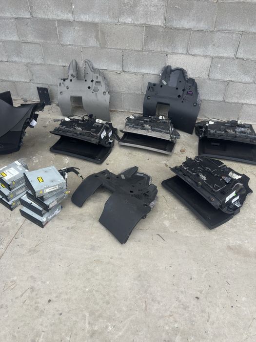 Бардачок, SD, DVD плеєр, ММІ Ауді а6 с6