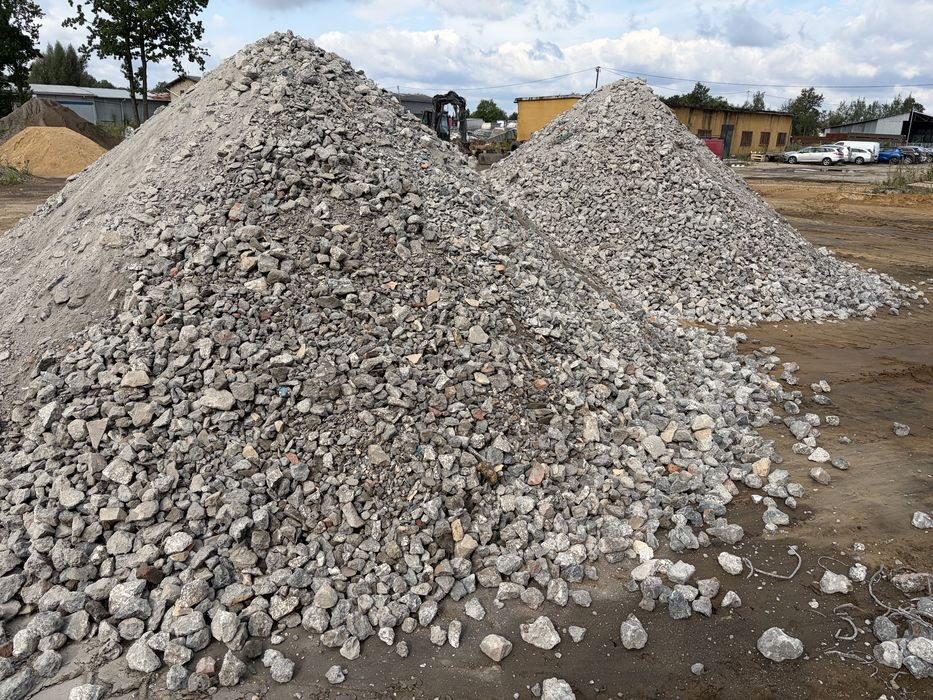 Kamień, kruszywa drogowe, przekrusz betonowy, gruz