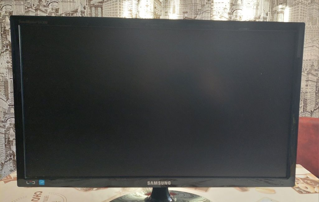 Монитор -(Samsung SyncMaster-SA300): 1 200 грн. - Монітори Ізмаїл на Olx