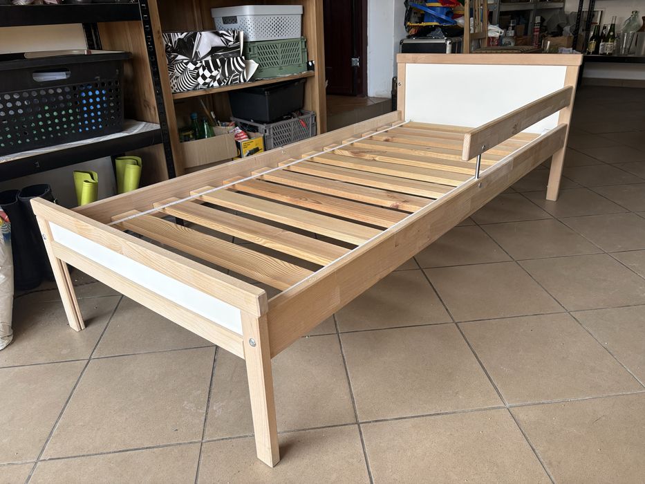 Rama łóżka dla dziecięcego Ikea