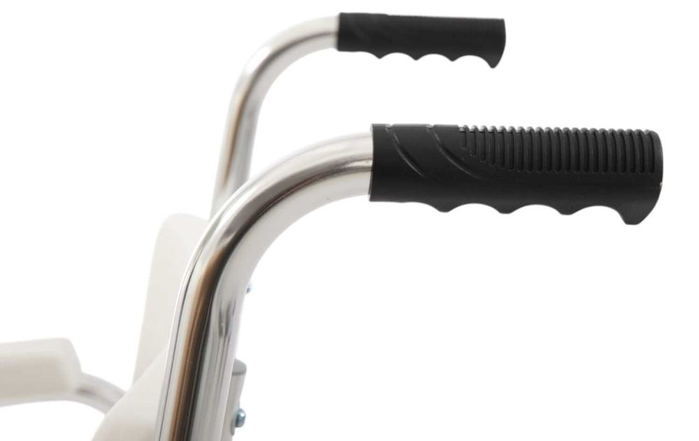 Крісло-туалет на колесах SC7005B