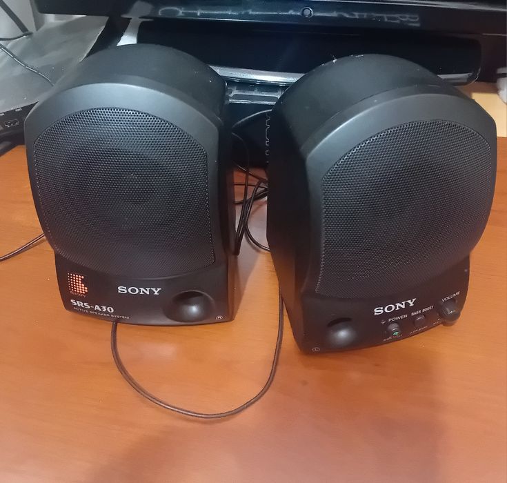 Colunas Sony + Carregador433539184318883841