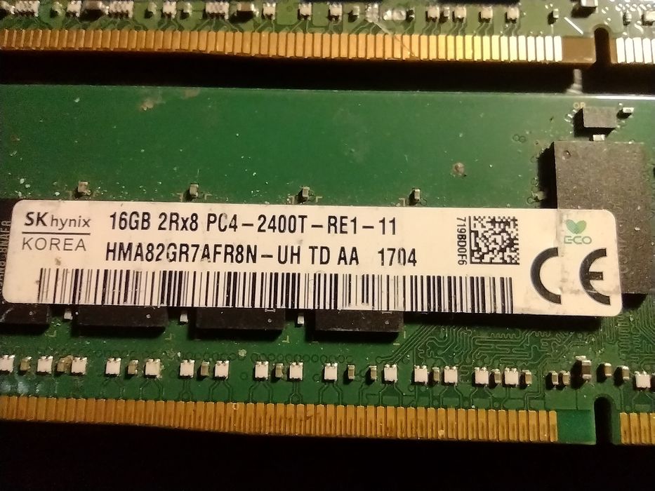 Серверна DDR4 DDR3 16Gb 8Gb ECC reg 2400 2133 12800 14900