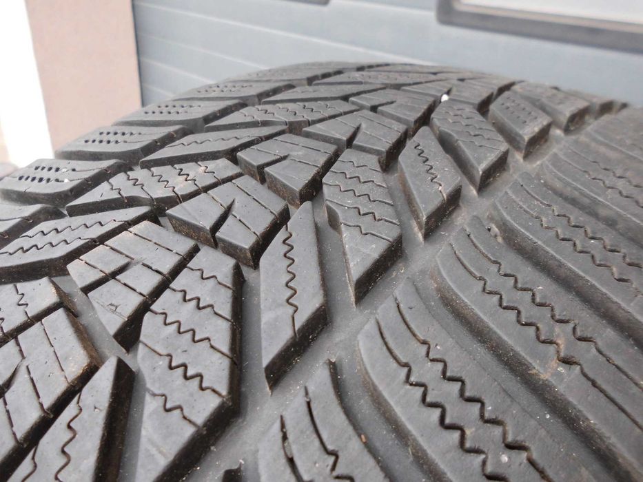 ! Koła zimowe aluminiowe 18 5x112 Audi A6 C8 Hankook ~7mm