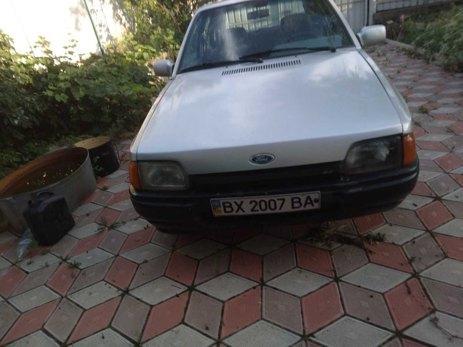 продам авто  - форд ескорт 1988