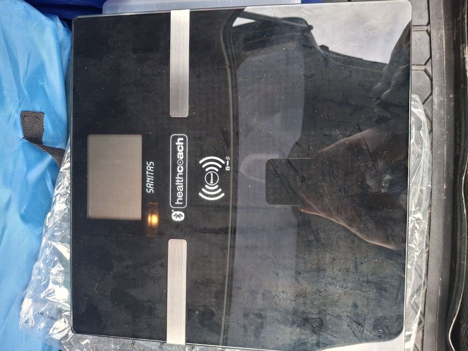 Вага з блютуз підключенням