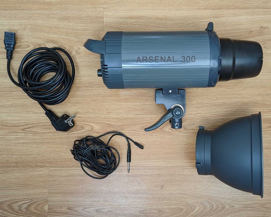 Студийная вспышка свет ARSENAL ARS-300/VC студійний спалах імпульсний